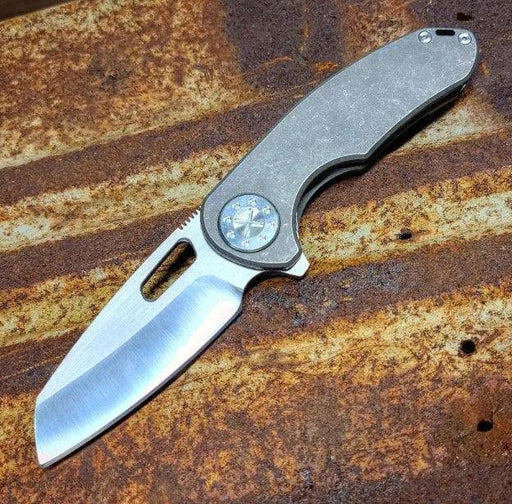 Curtiss F3 Medium Flipper Knife 3.25" CTS-XHP Wharncliffe - F3 Medium WH/FL