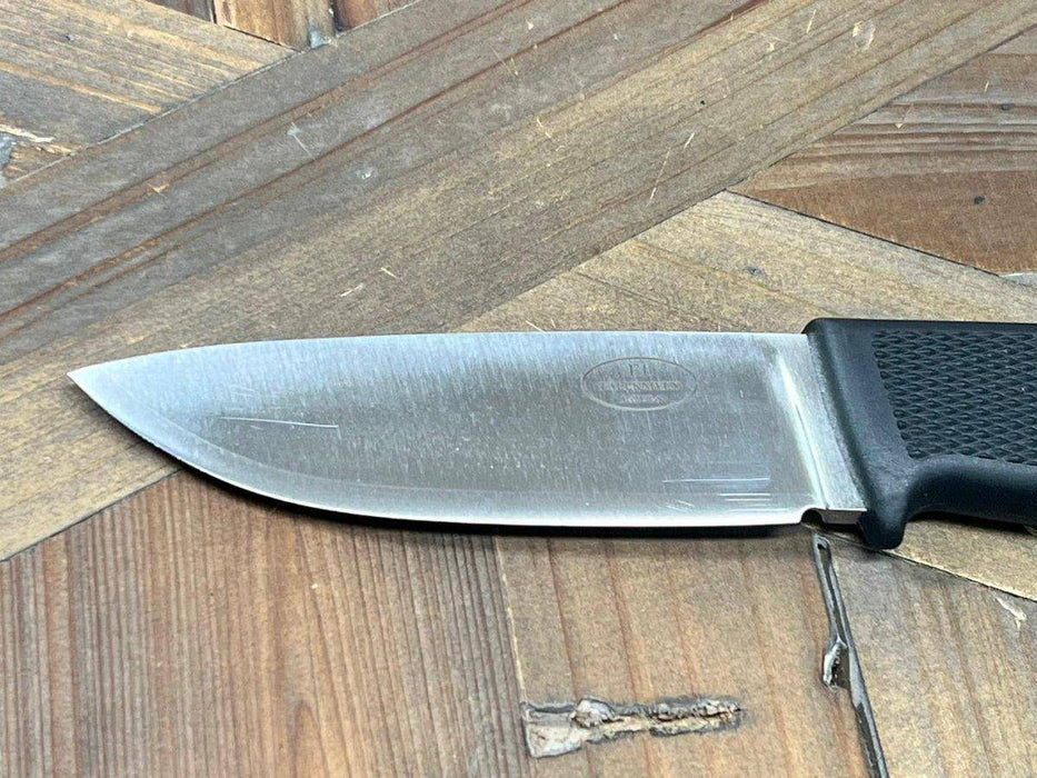 Fallkniven F1 Swedish Military Pilot Survival Knife (Used)