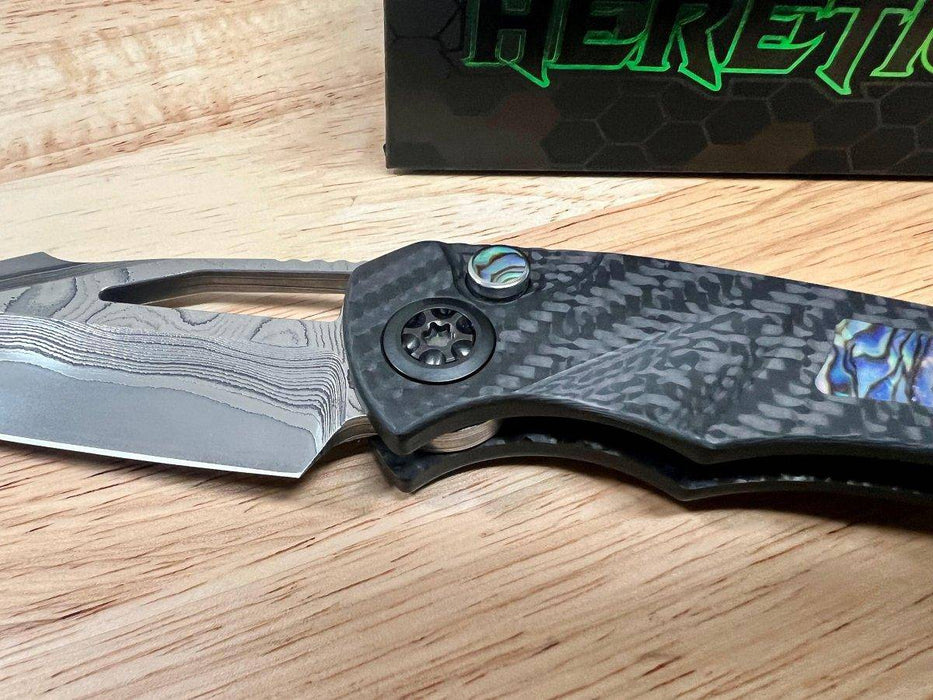 Heretic Custom Pariah Manual V2 Wood Grain San Mai Carbon Fiber Abalone Inlay (Blade Show)