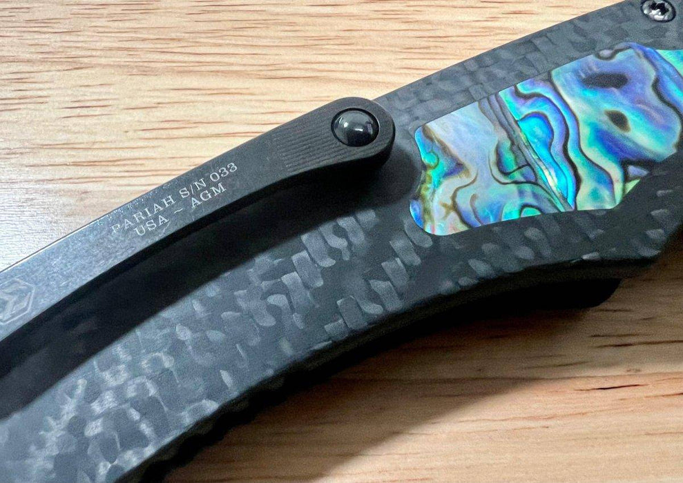 Heretic Custom Pariah Manual V2 Wood Grain San Mai Carbon Fiber Abalone Inlay (Blade Show)