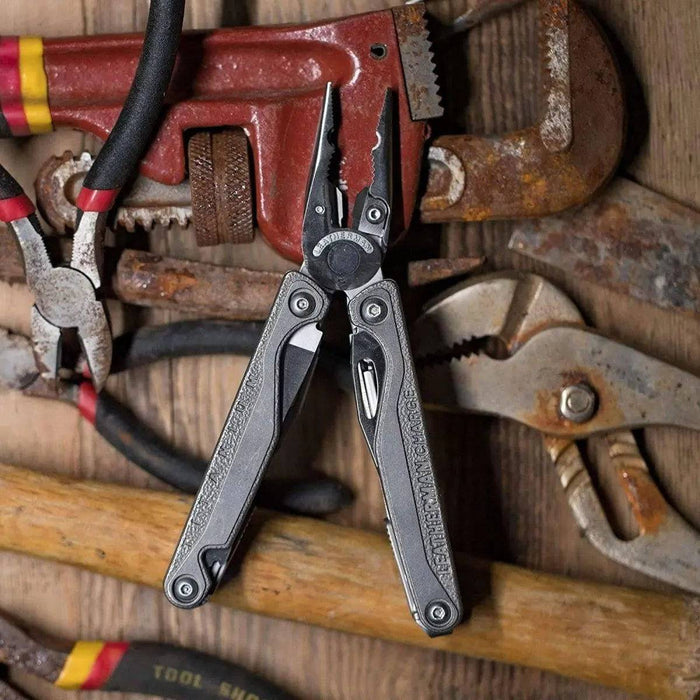 Leatherman Charge Plus TTi Titanium Multi-Tool (USA)