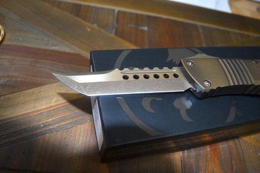 Microtech Combat Troodon 219-13APABS Hellhound Bronze Signature Series