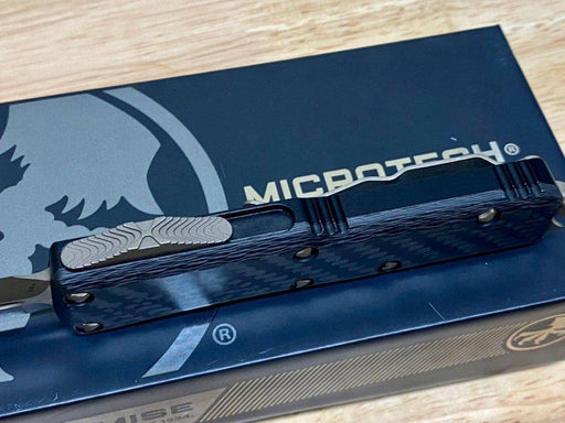 Microtech UTX-85 D/E SS Carbon Fiber Top Bronze Apocalyptic 232-13APCFS