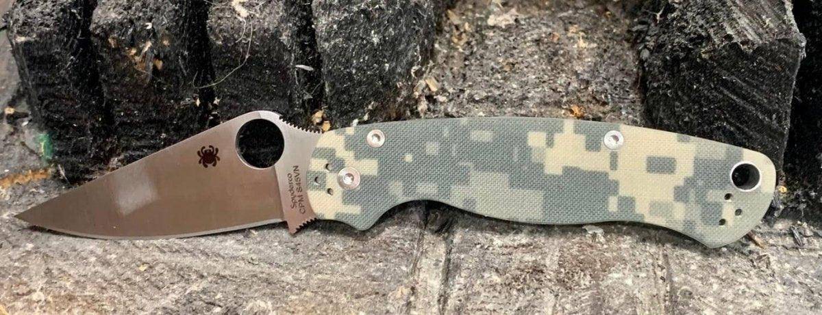 Spyderco Paramilitary 2 Knife CPM-S45VN Satin Blade, Digital Camo Handles